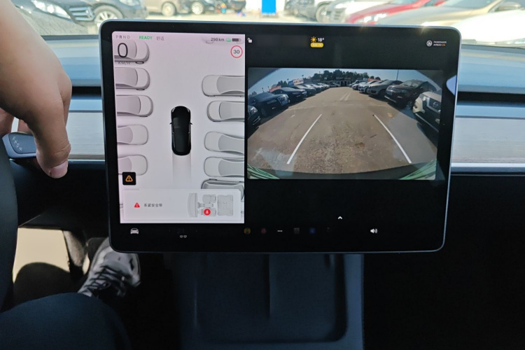 特斯拉 Model 3 2021款 标准续航后驱升级版 3D6局部细节16