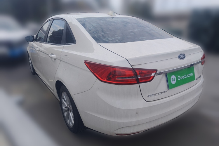 福特 福睿斯 2015款 1.5L 自动时尚型车身外观6003