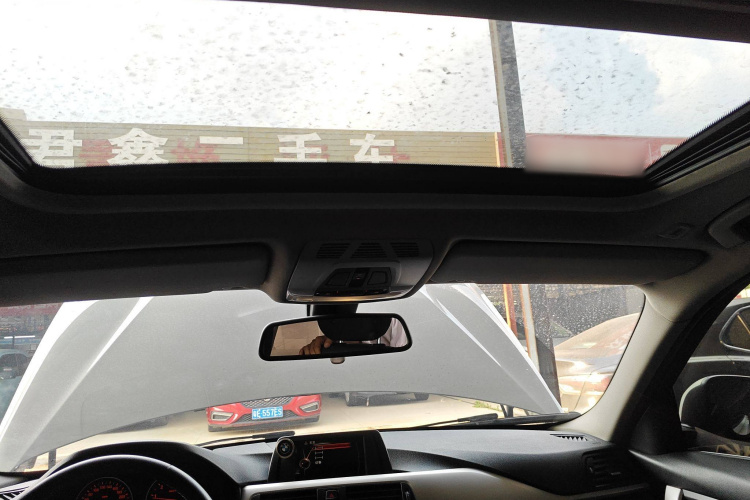 宝马3系 2015款 320Li 超悦版时尚型局部细节22