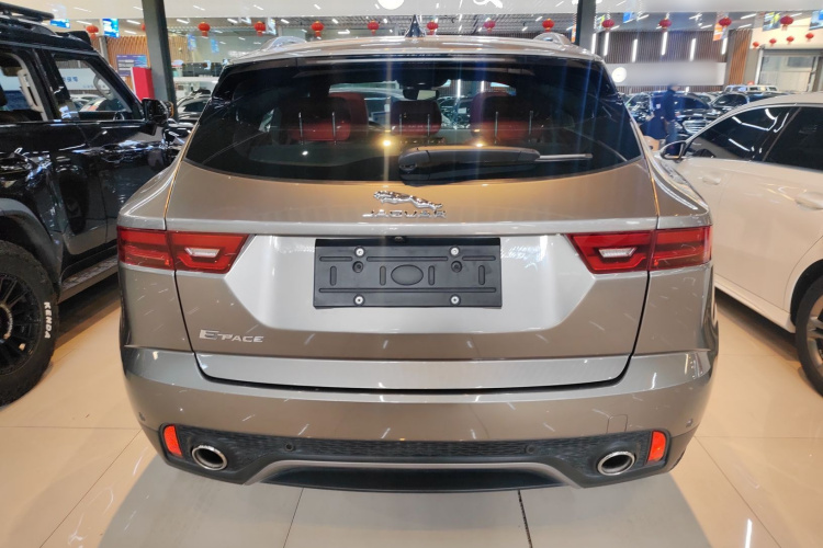 捷豹E-PACE 2024款 进取运动版 R-DYNAMIC S车身外观6004