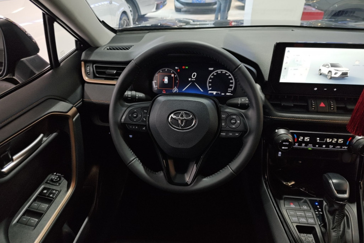 丰田 威兰达 2024款 2.0L CVT四驱豪华PLUS版局部细节13