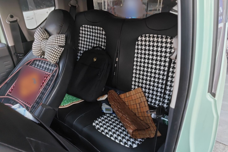 五菱汽车 宏光MINIEV 2021款 马卡龙臻享款 磷酸铁锂中控内饰7004