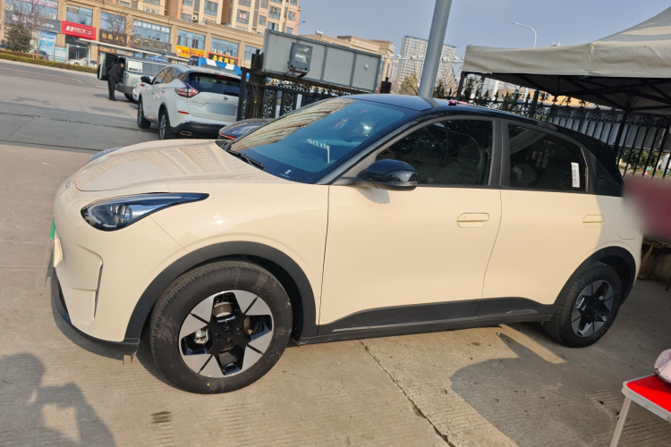 吉利银河 星愿 2025款 UP 410km 探索版车身外观4