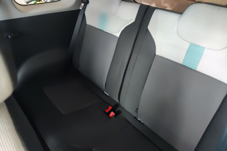 长安启源 长安Lumin 2023款 301km 蜜沁款中控内饰21