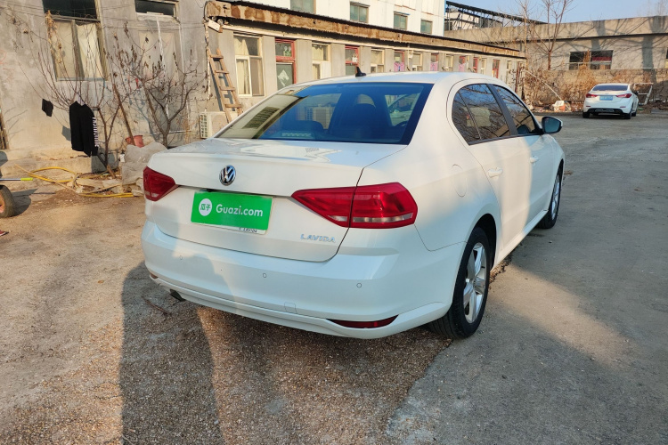 大众 朗逸 2018款 经典 1.5L 自动风尚版 国VI车身外观7