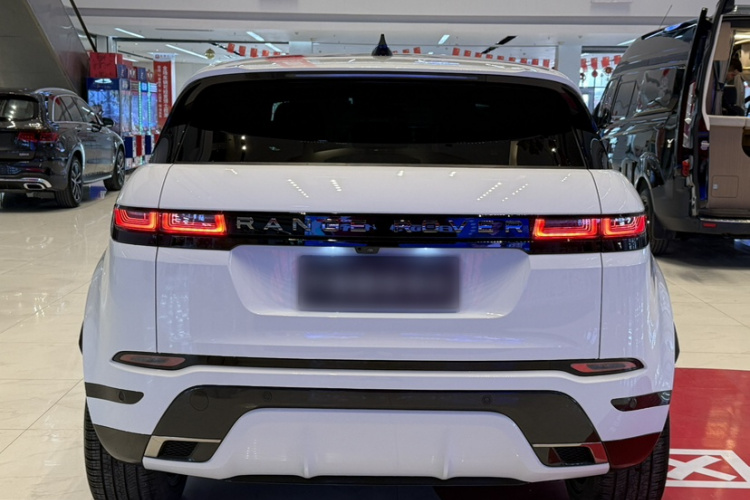 路虎 揽胜极光 2021款 极光L 249PS R-Dynamic S 性能版车身外观6006