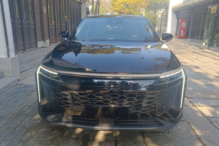 星途瑶光 2023款 400T 四驱奢享版车身外观6002