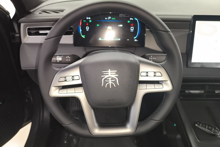 比亚迪 秦PLUS 2025款 DM-i 智驾版 128KM进取型中控内饰13