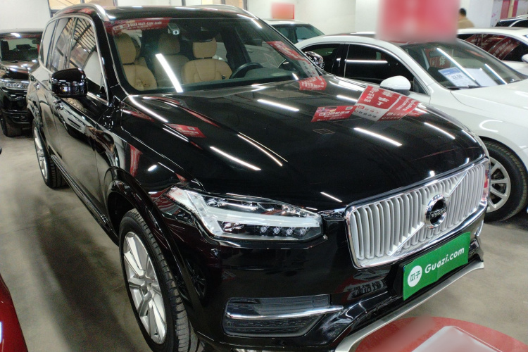 沃尔沃XC90 2019款 T6 智逸版 7座 国V车身外观3