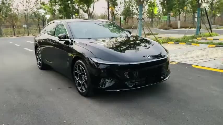 长安启源A07 2025款 蓝鲸增程版 230尊贵型实拍1