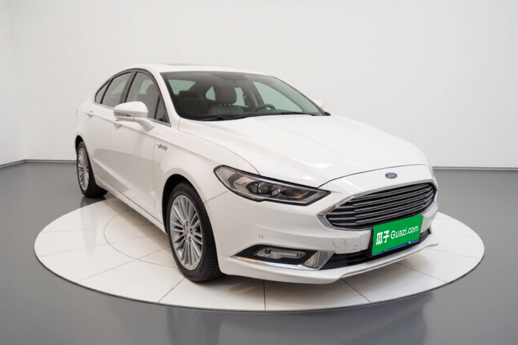 福特 蒙迪欧 2017款 EcoBoost 200 豪华型车身外观3