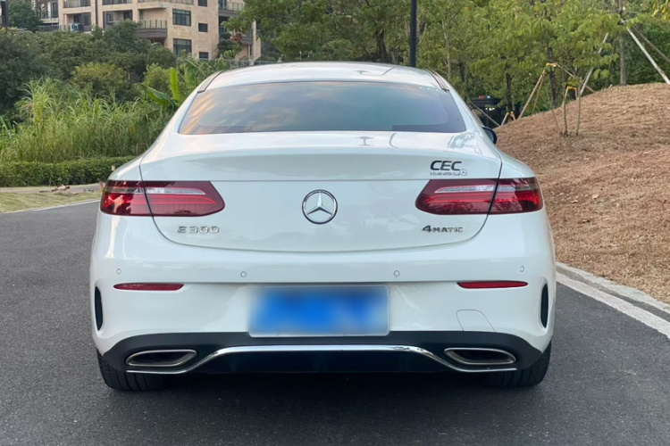 奔驰E级(进口) 2017款 E 200 4MATIC 轿跑车车身外观6005
