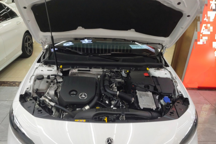 奔驰A级 2023款 A 180 L局部细节24