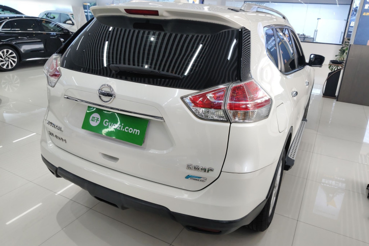 日产 奇骏 2014款 2.5L CVT豪华版 4WD车身外观6005