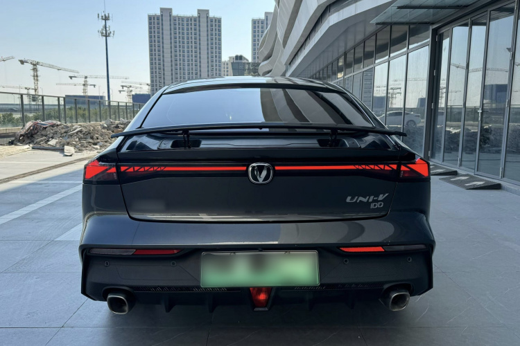 长安UNI-V 智电iDD 2023款  智电iDD 1.5T 113km智趣型（飞快版）车身外观6003