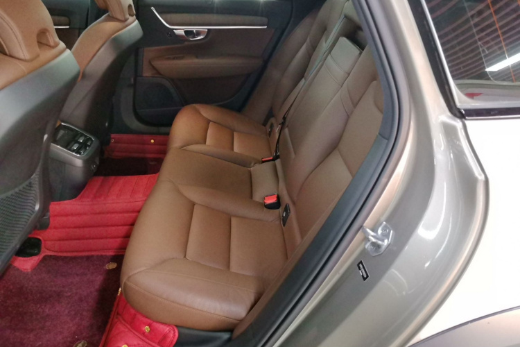 沃尔沃V90 2021款 Cross Country B5 AWD 智远版中控内饰7001