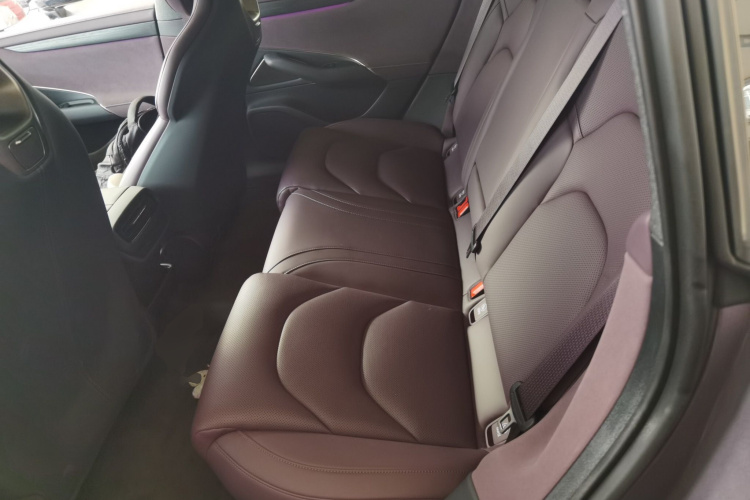 小米汽车 小米SU7 2024款 后驱超长续航高阶智驾Pro版中控内饰7004