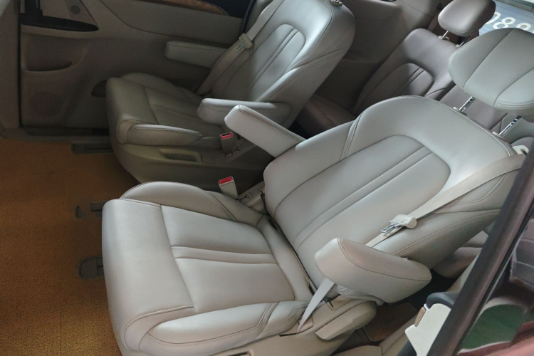 别克GL8 2017款 ES 28T 舒适型 国V中控内饰7004