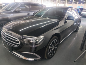 奔驰E级新能源 2022款 改款三 E 350 e L 插电式混合动力轿车