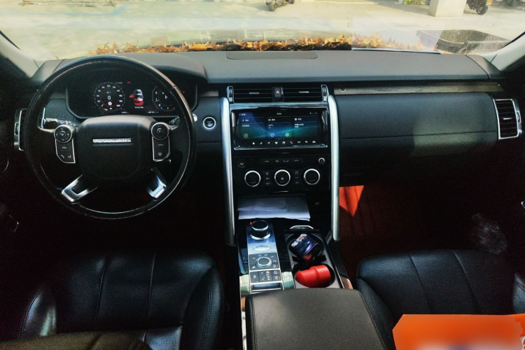路虎 发现 2018款 3.0 SC V6 HSE中控内饰12