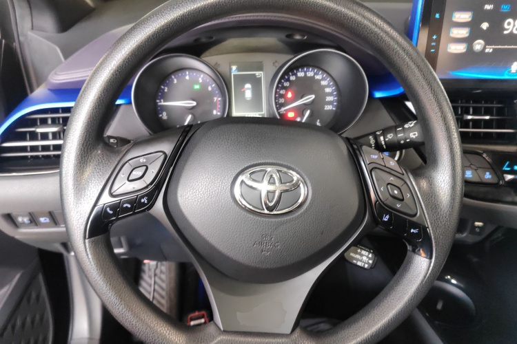 丰田C-HR 2020款 2.0L 领先版中控内饰13