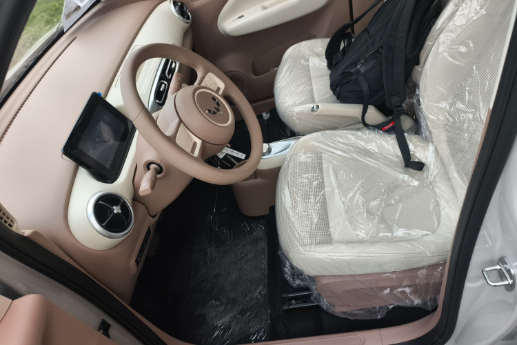 五菱汽车 宏光MINIEV 2025款 四门版 进阶款中控内饰19