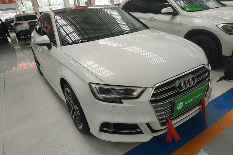 奥迪A3 2020款  Limousine 35 TFSI 运动型 国VI车身外观3
