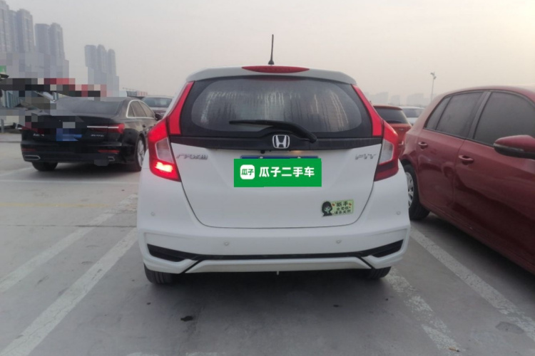 本田 飞度 2018款 1.5L CVT舒适天窗版车身外观6004