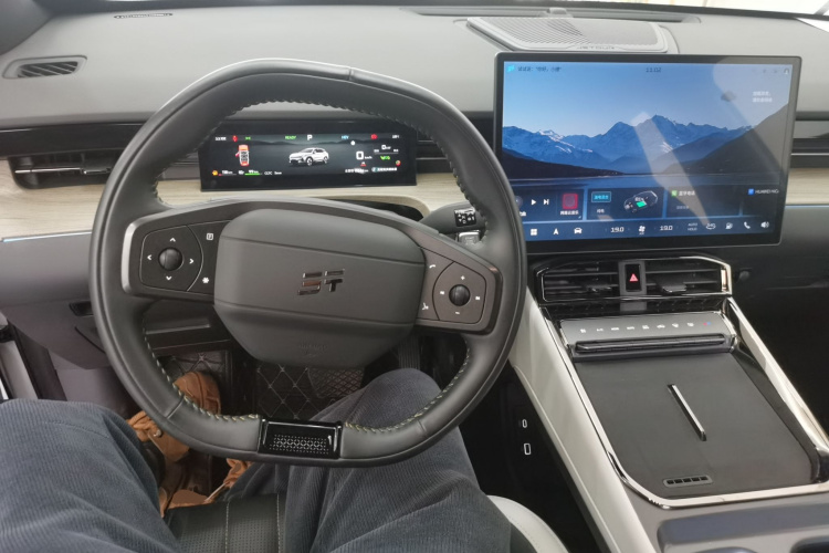 捷途山海L6 2024款 1.5TD DHT MAX中控内饰12