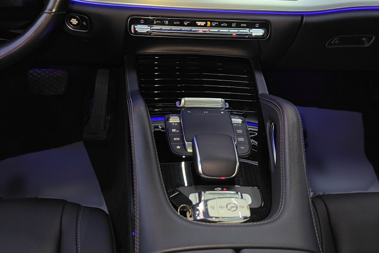 奔驰GLE轿跑 2020款 GLE 350 4MATIC 轿跑SUV 豪华型局部细节18