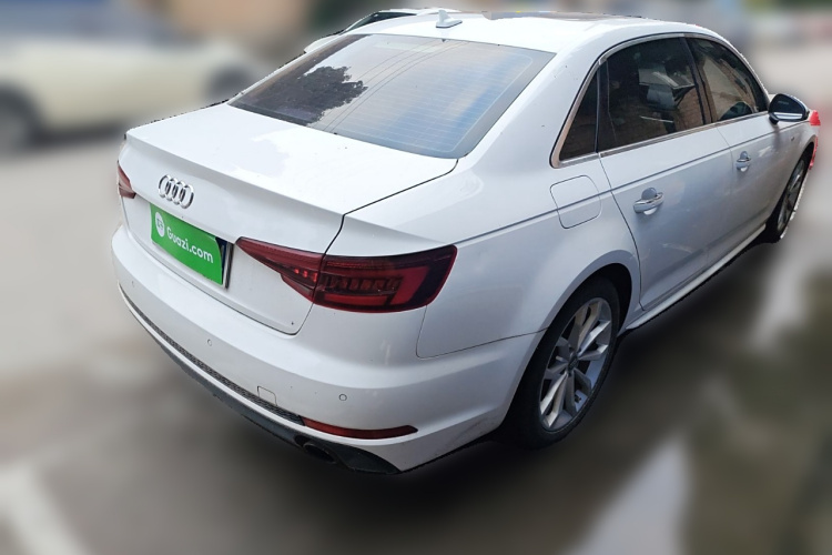 奥迪A4L 2018款 30周年年型 40 TFSI 时尚型车身外观6005