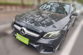 奔驰E级 2017款 E 200 运动型 4MATIC