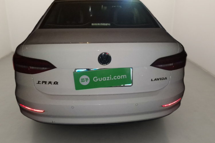 大众 朗逸 2018款 1.5L 自动风尚版 国V车身外观6