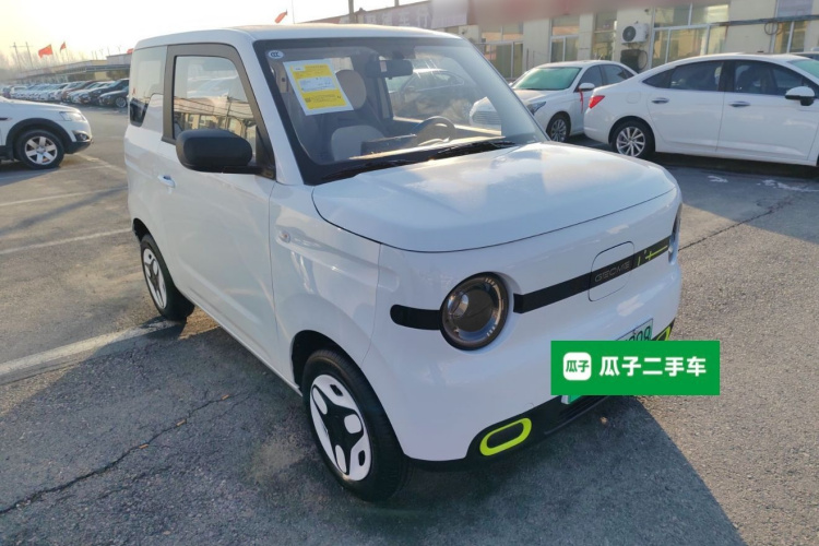 吉利银河 熊猫 2025款 210km 元气熊车身外观3