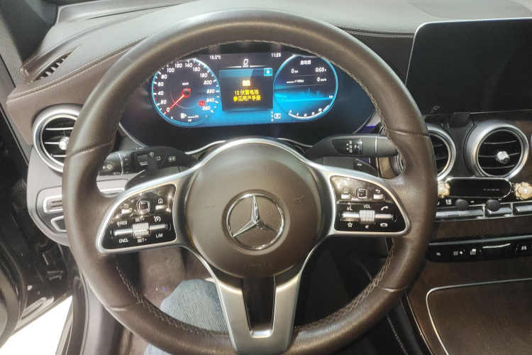 奔驰GLC 2020款 改款 GLC 260 L 4MATIC 豪华型中控内饰13