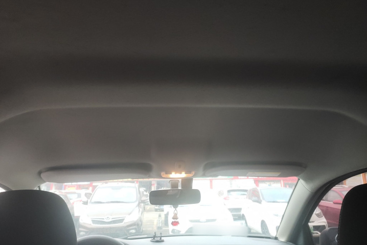 雪铁龙C3-XR 2018款 1.6L 自动时尚型局部细节22