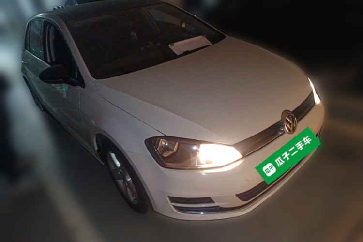 大众 高尔夫 2017款 230TSI 自动舒适百万辆纪念版车身外观3