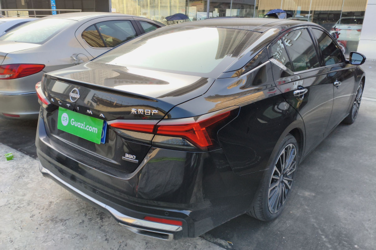 日产 天籁 2022款 2.0T XL 进享版车身外观6005