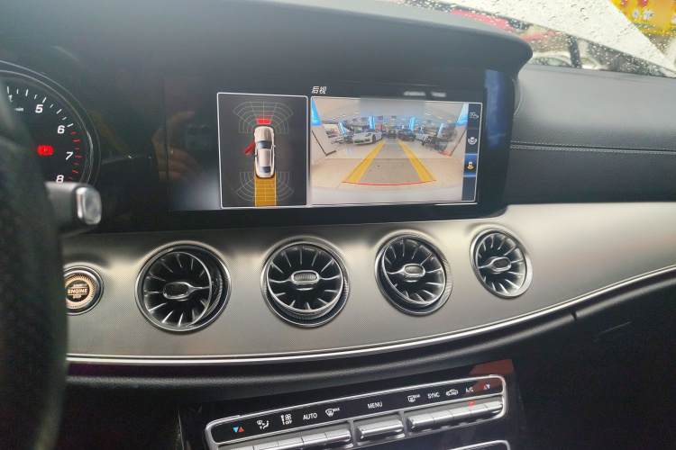 奔驰E级(进口) 2017款 E 200 4MATIC 轿跑车局部细节16