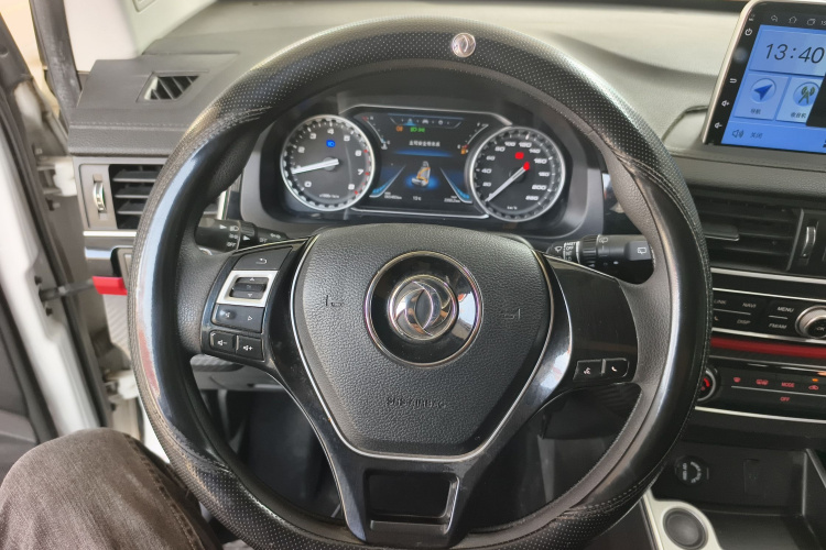 东风风行 风行SX6 2021款 1.6L 手动环球纪念版局部细节13