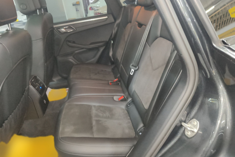 保时捷 2018款 Macan 2.0T中控内饰7004