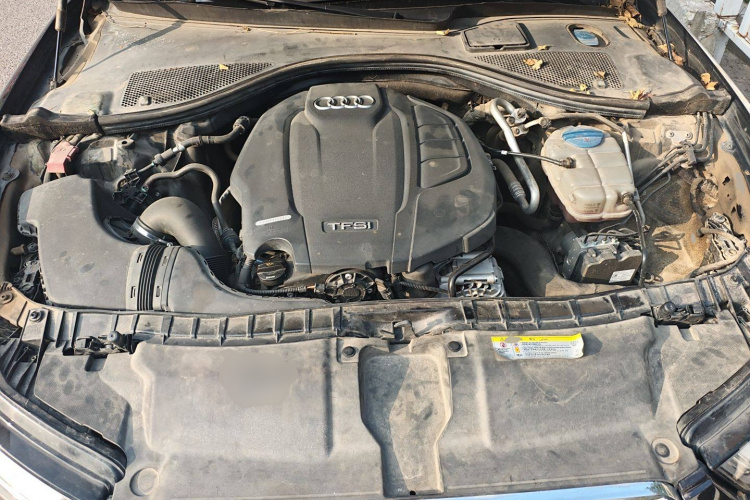 奥迪A6L 2018款 30周年年型 35 TFSI 时尚型局部细节24