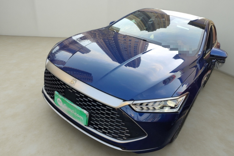 比亚迪 秦PLUS 2021款 DM-i 120KM 旗舰型车身外观1