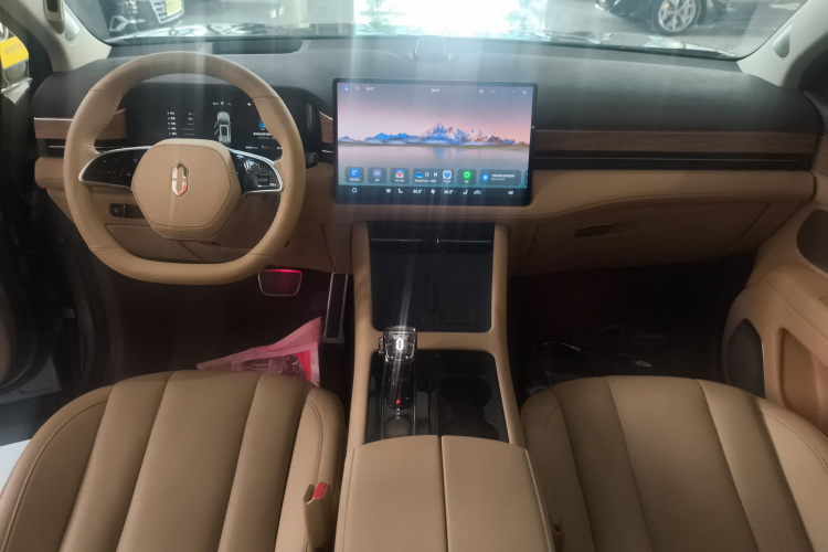 鸿蒙智行 问界M7 2024款 1.5T 后驱Plus版 5座中控内饰7002