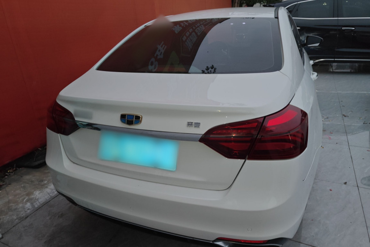 吉利汽车 帝豪 2018款 1.5L CVT向上互联版车身外观6