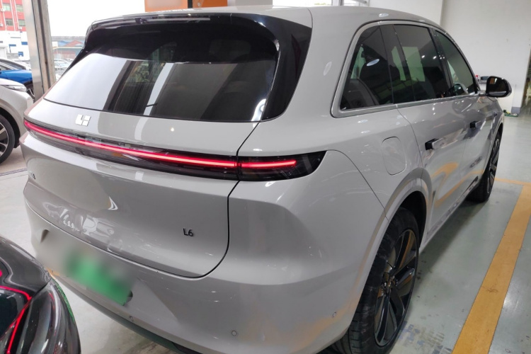 理想汽车 理想L6 2024款 Max车身外观7