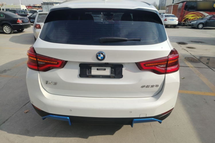 宝马iX3 2021款 改款 领先型车身外观6