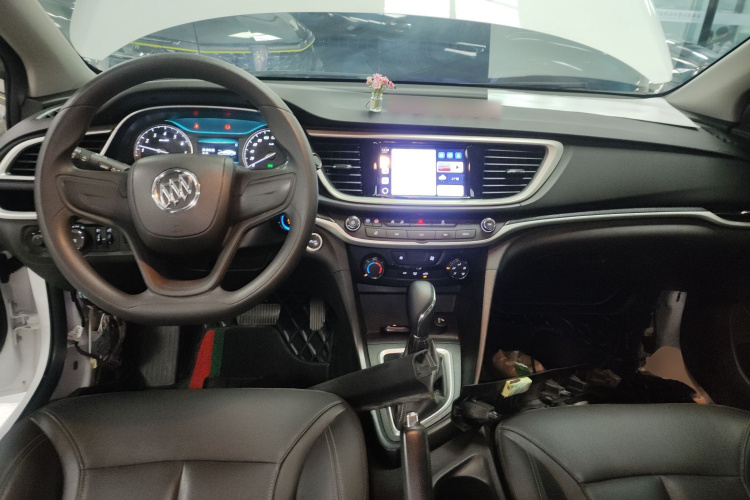 别克 英朗 2021款 1.3T 自动轻混动精英型中控内饰12