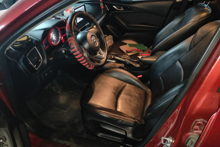 马自达3 昂克赛拉 2016款 三厢 1.5L 自动舒适型中控内饰19