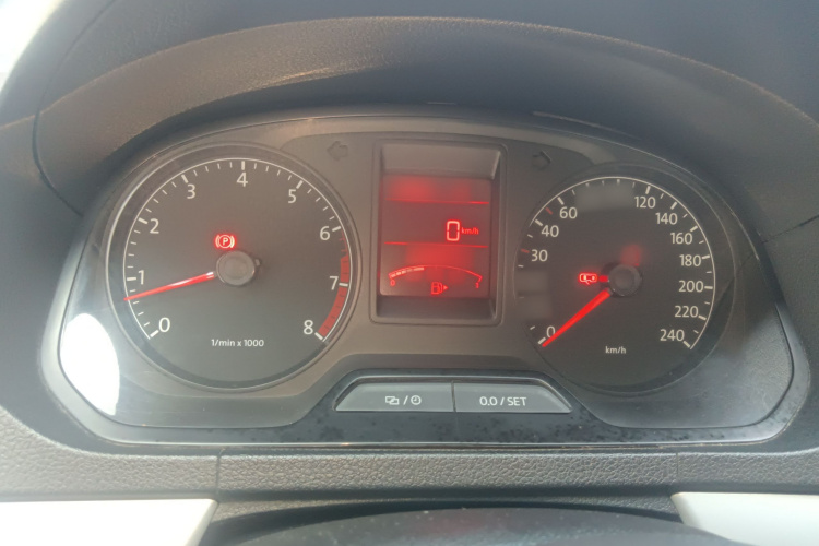 大众 捷达 2015款 1.6L 自动舒适型局部细节14